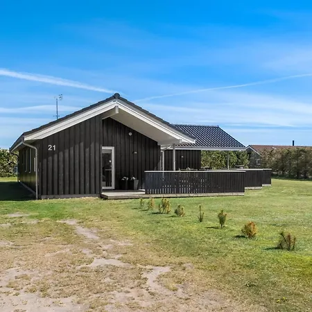 Lirim - 50m From The Sea By Interhome Sæby